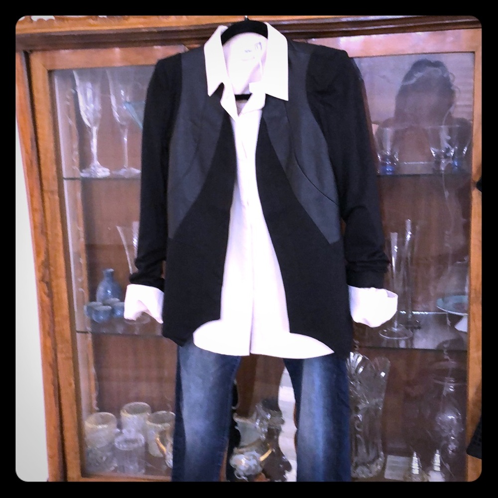 Pursuit jacket in black by “Wish”